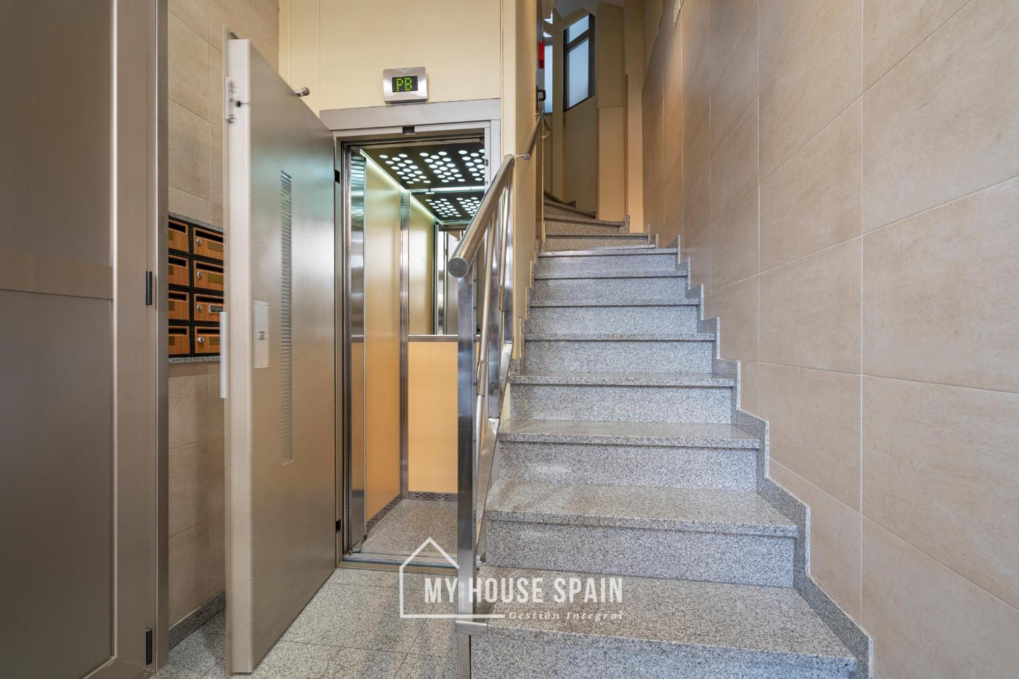 Myhousespain - Unico Piso Cerca De La Playa Gijón Eksteriør bilde